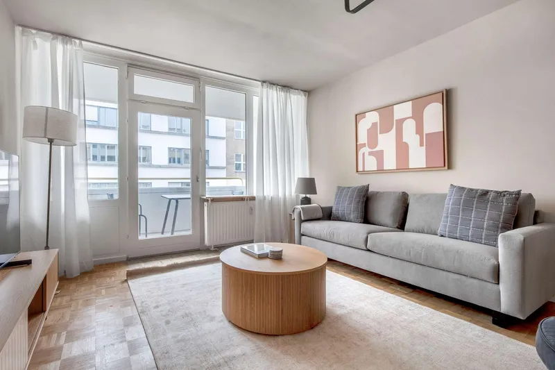 Charmante 2-Zimmer Wohnung in Mitte - voll möbliert — photo 1